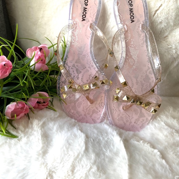 Clear bow flip flop jelly sandals with gold studs - Picture 6 of 7